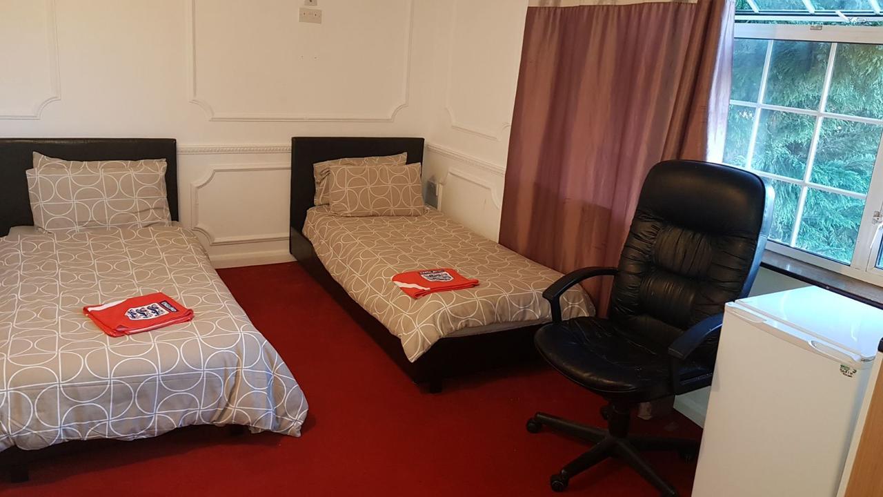 Hatfield Suites ภายนอก รูปภาพ