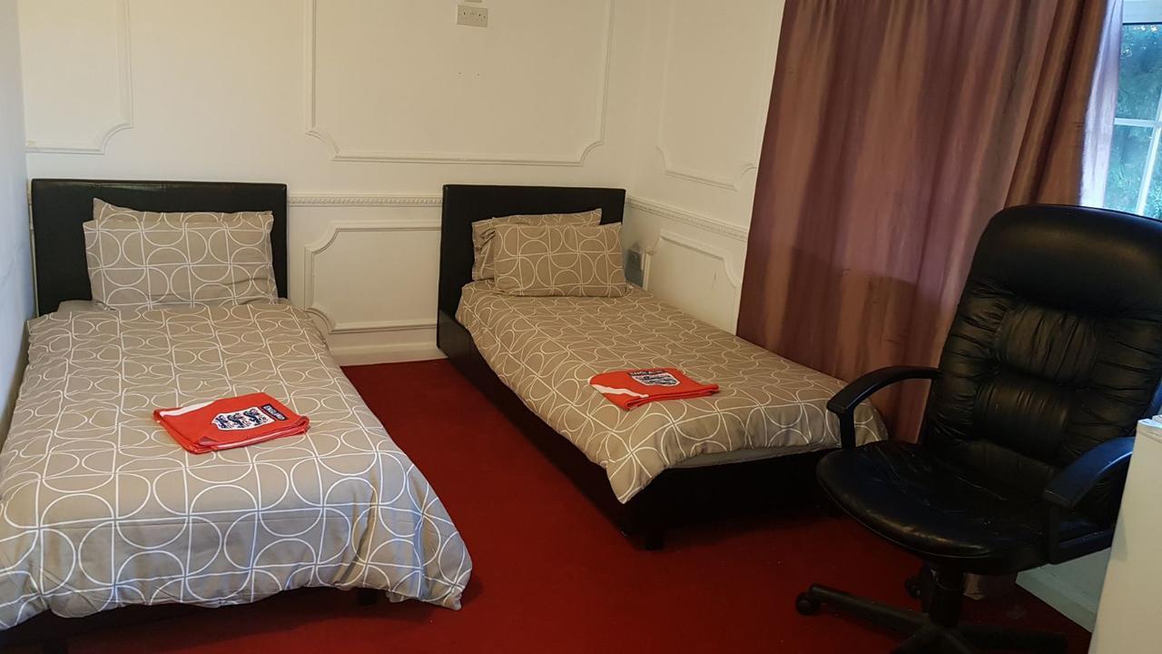 Hatfield Suites ภายนอก รูปภาพ